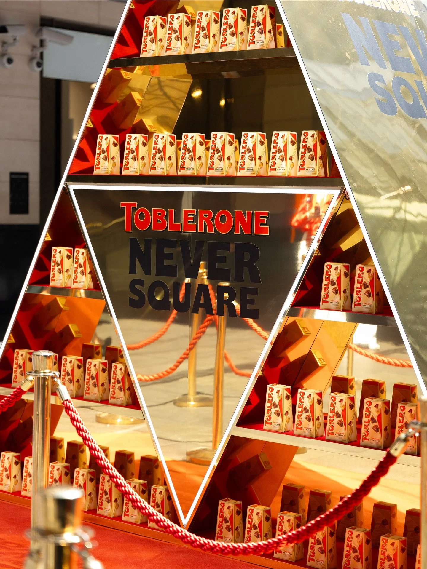 Toblerone x VOGUE | VFNO Pitt St 🍫
Creative Production by @studiomessa