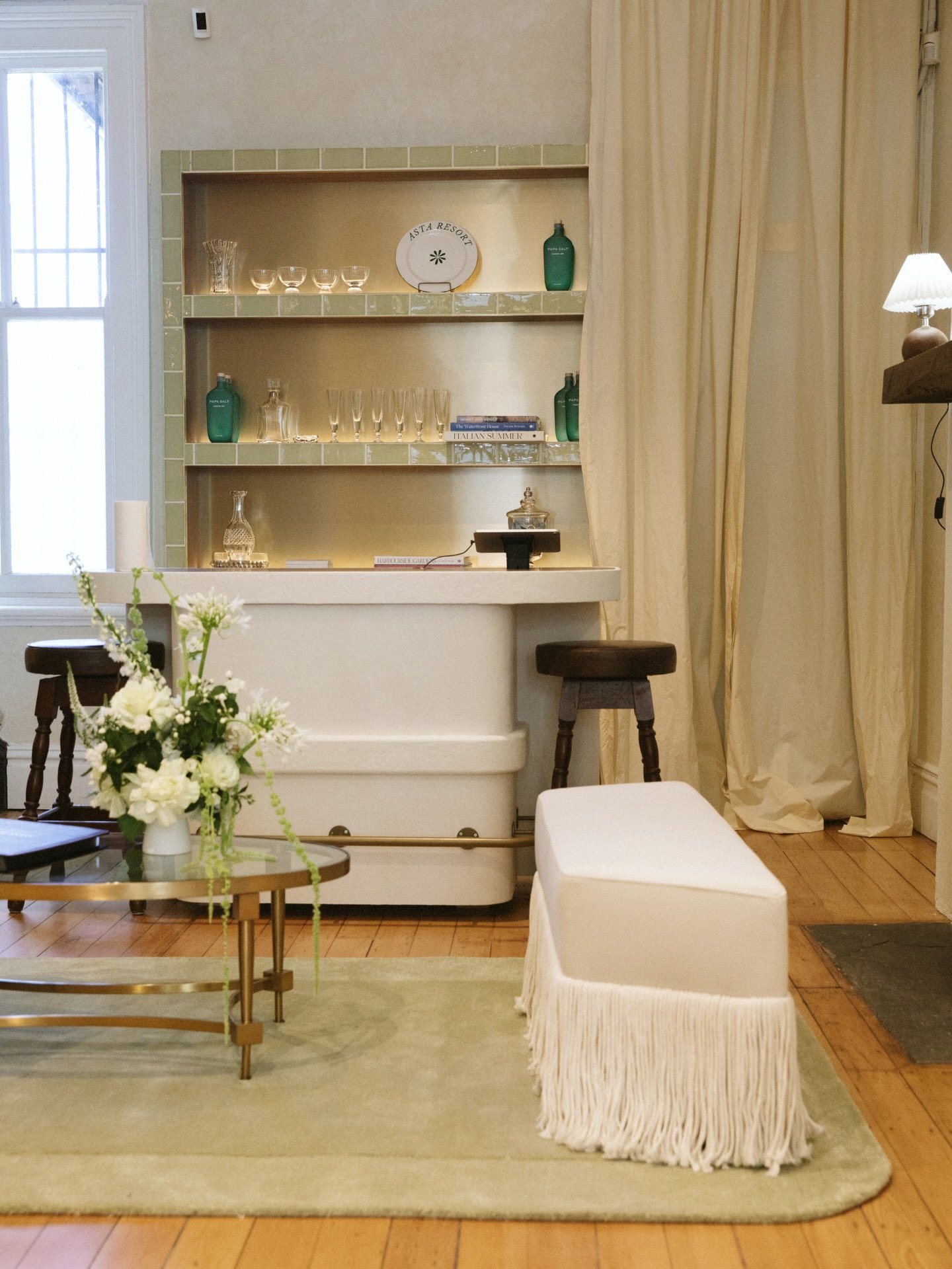 ASTA RESORT | Paddington Store Fit-out ✨

Beautifully designed by @kylejonssonnn 
@astaresort