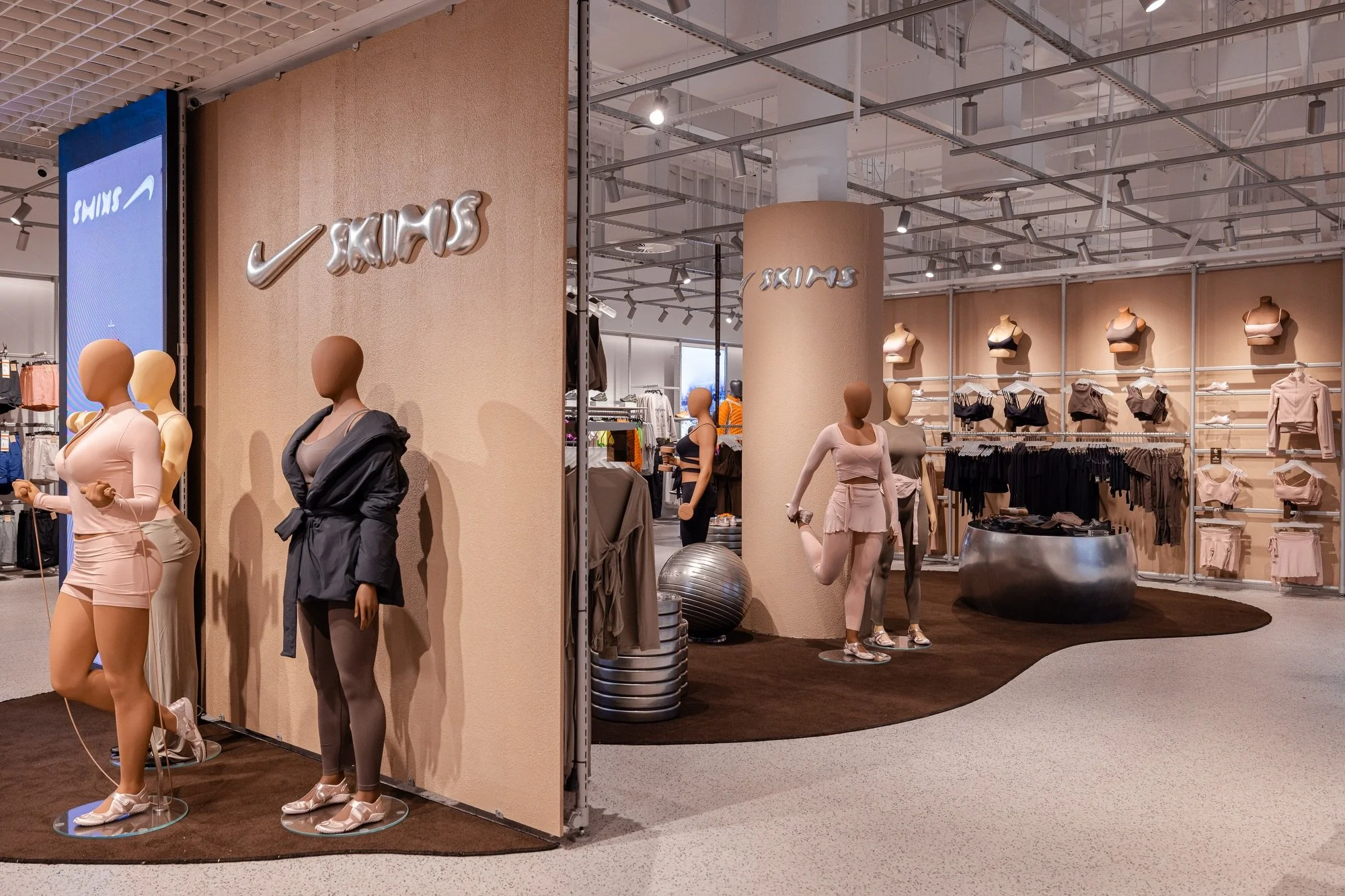 NikeSKIMS Australian Launch | Chatswood Store Takeover 🤎

Brand Experience by @studiomessa