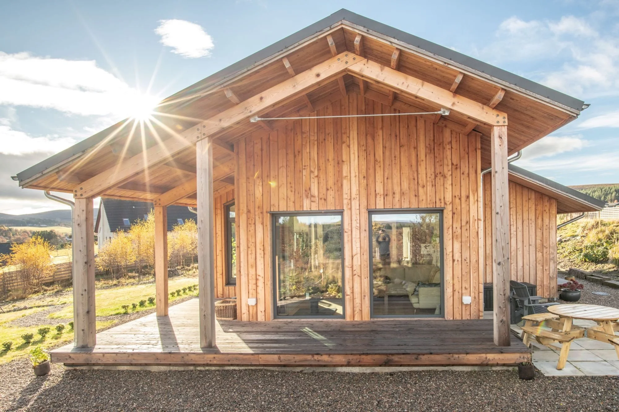 MAKAR-Tomatin-A3-Home-resized-2.jpg
