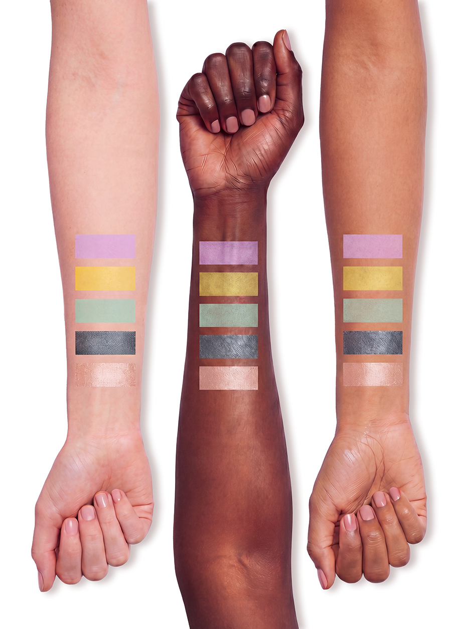 swatches on the arms.png