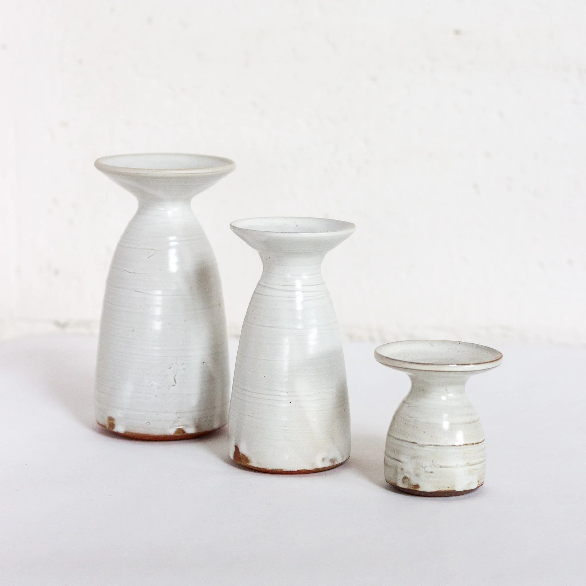 IMG_0043 bougeoirs blanc.jpg