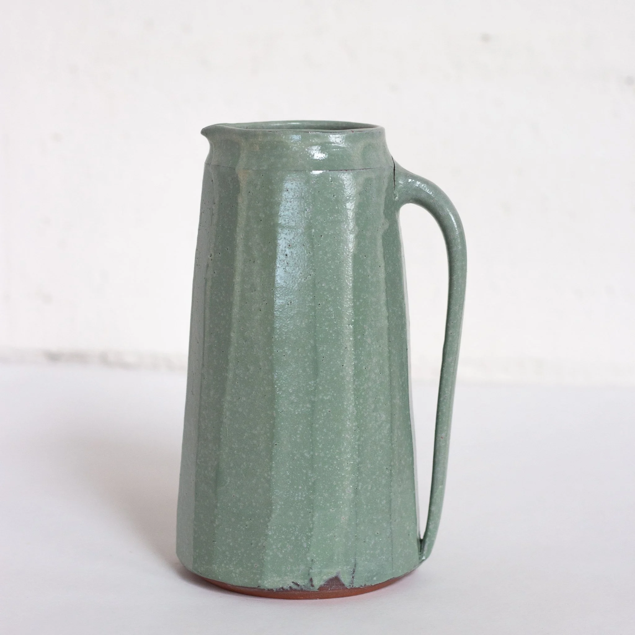 IMG_0099 pichet vert 3.jpg