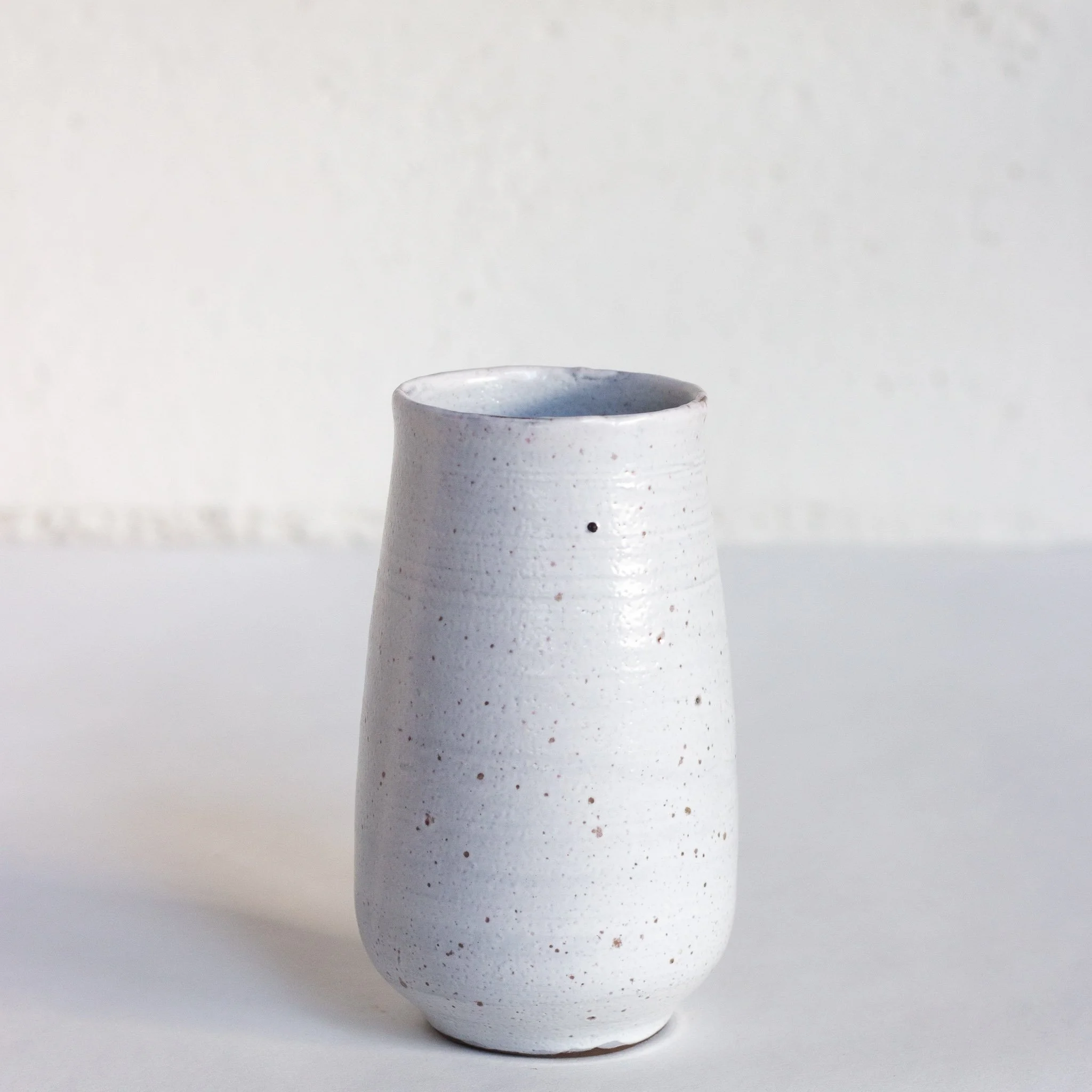 VASE TULIPE | Blanc moucheté