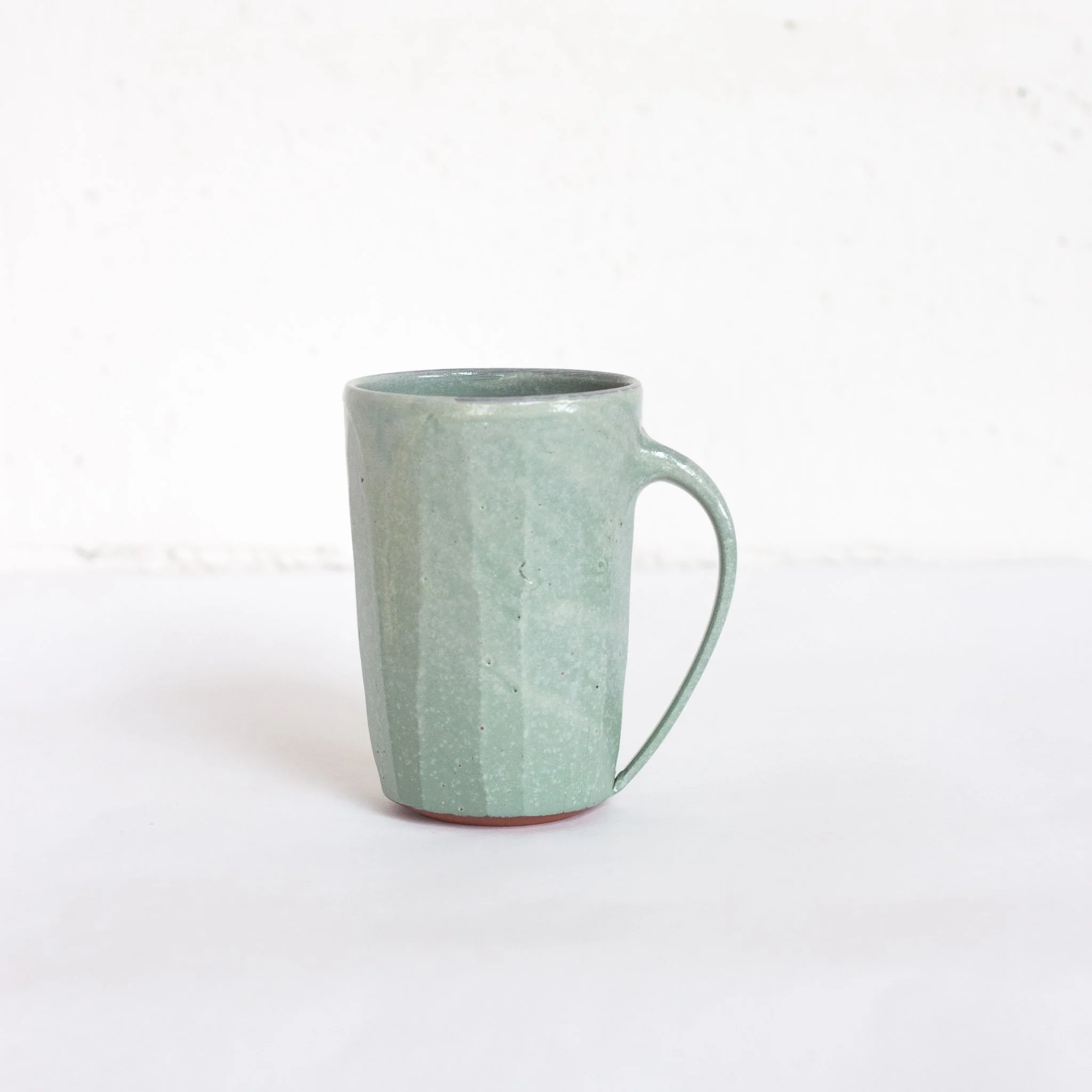 IMG_9775 MUG L vert.jpg