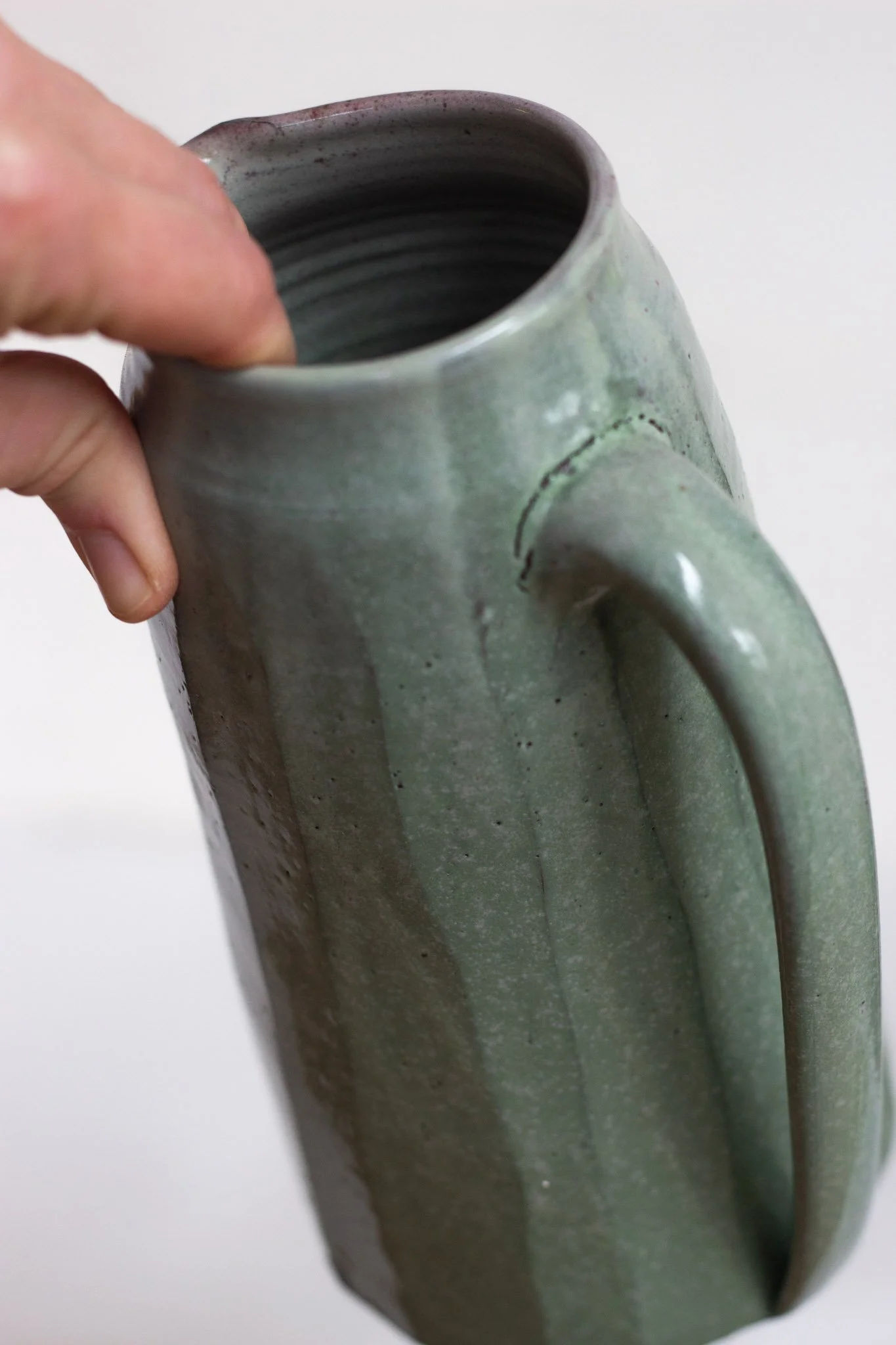 IMG_0097 pichet vert 2.jpg