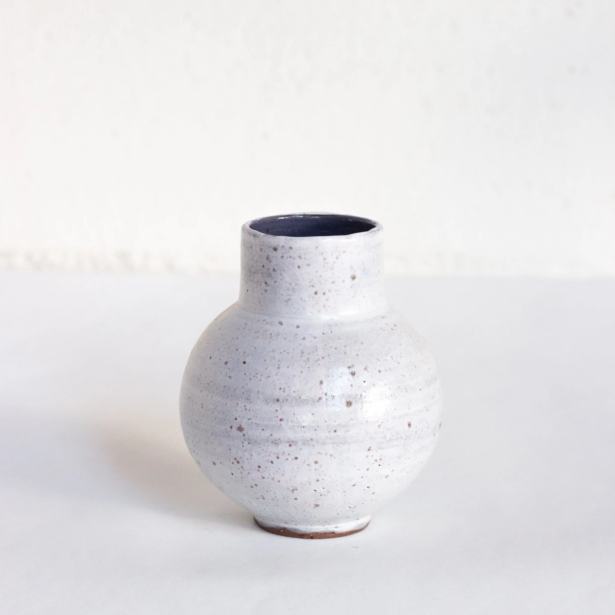 VASE BOULE | Blanc moucheté