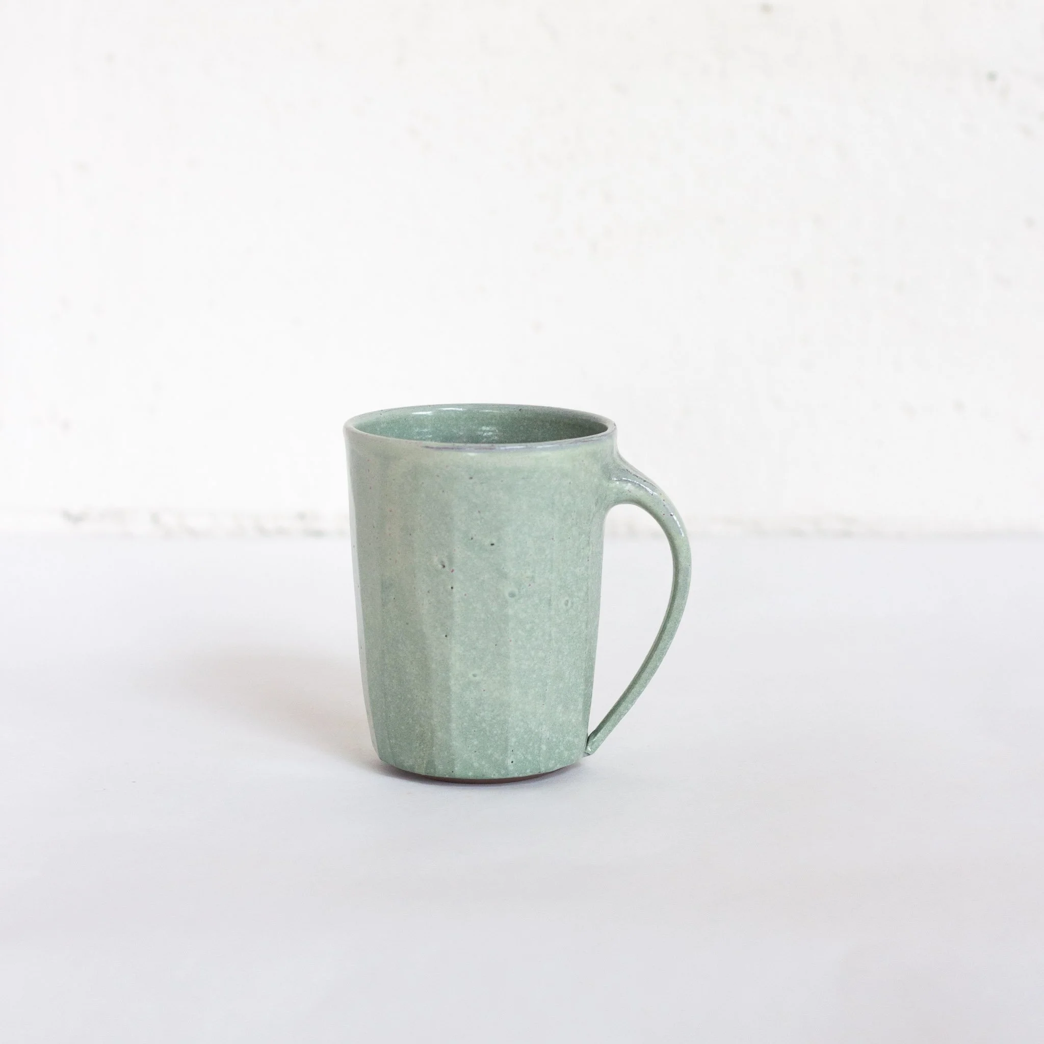 IMG_9777 MUG M vert.jpg