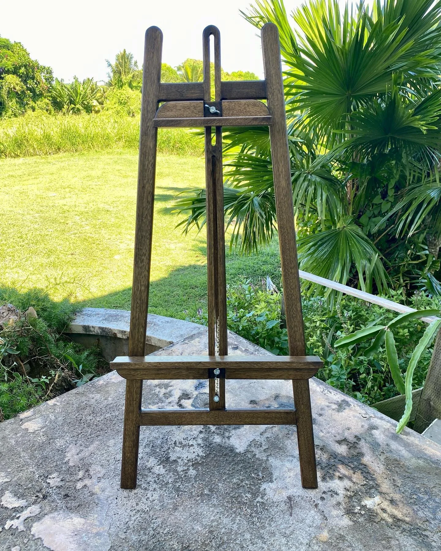 Just finished these custom adjustable easels for the @hyattregencysaipan . A fun and different build for me. They were excited about the work so maybe an order for four more! Built out of Mahogany. #easel #customwoodwork #customfurniture #woodworker 