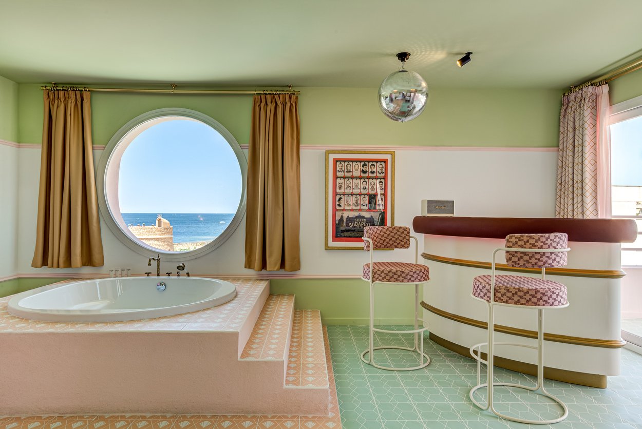 grand_paradiso_wes_anderson_location_hotel3.jpg