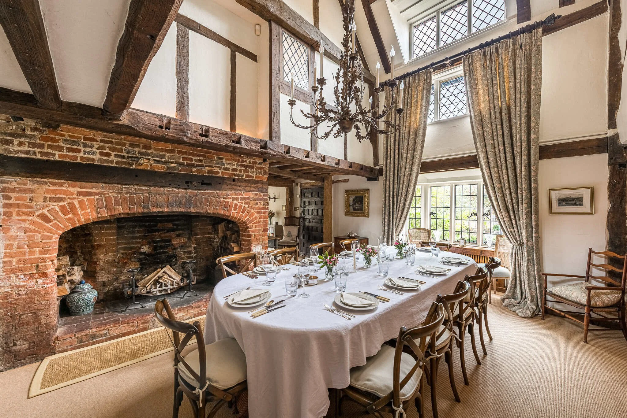 surrey-15-century-country-house-film-photo-shoot-hire-dining-room.jpg