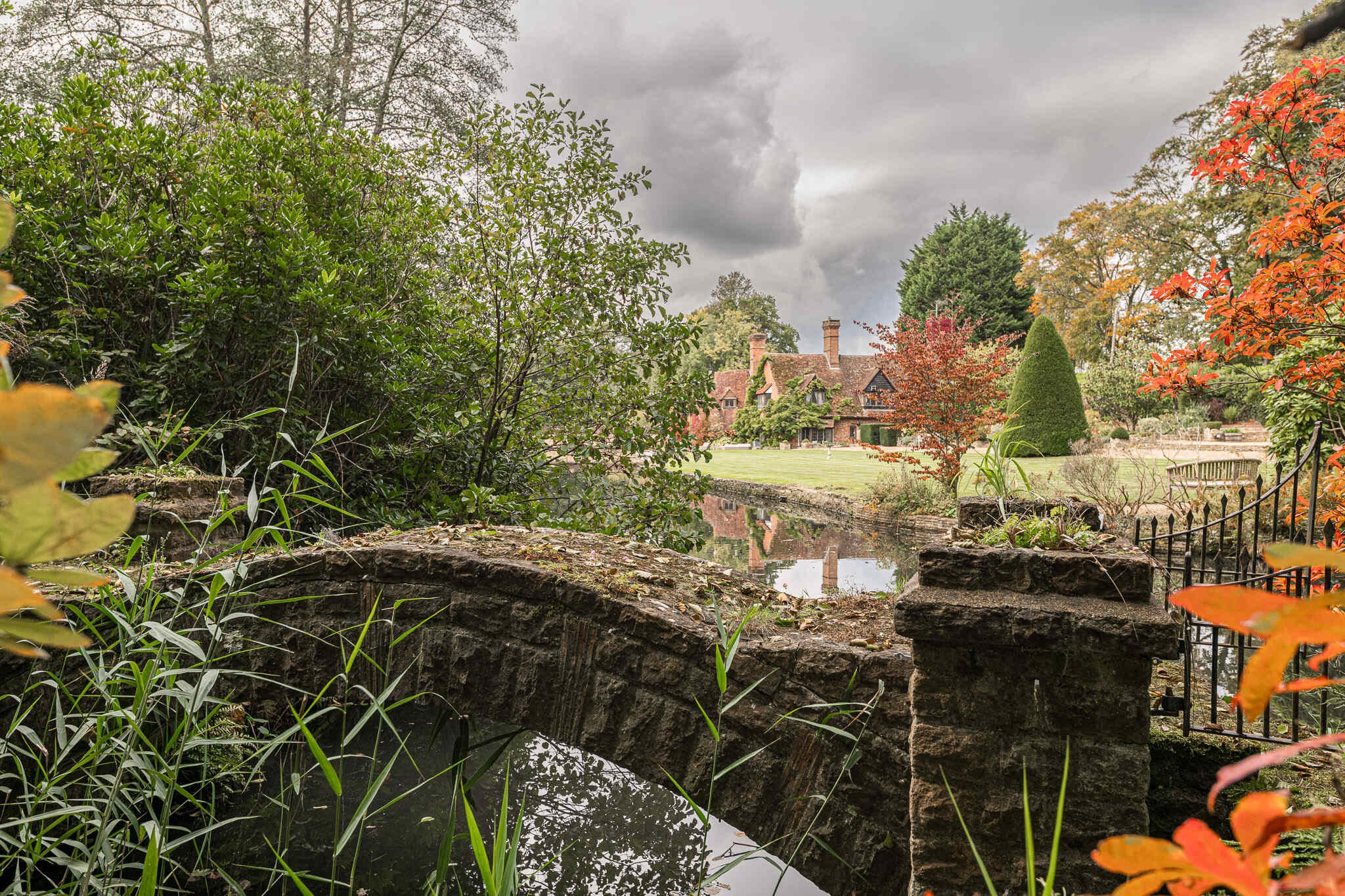 surrey-15-century-country-house-film-photo-shoot-hire-garden-view.jpg