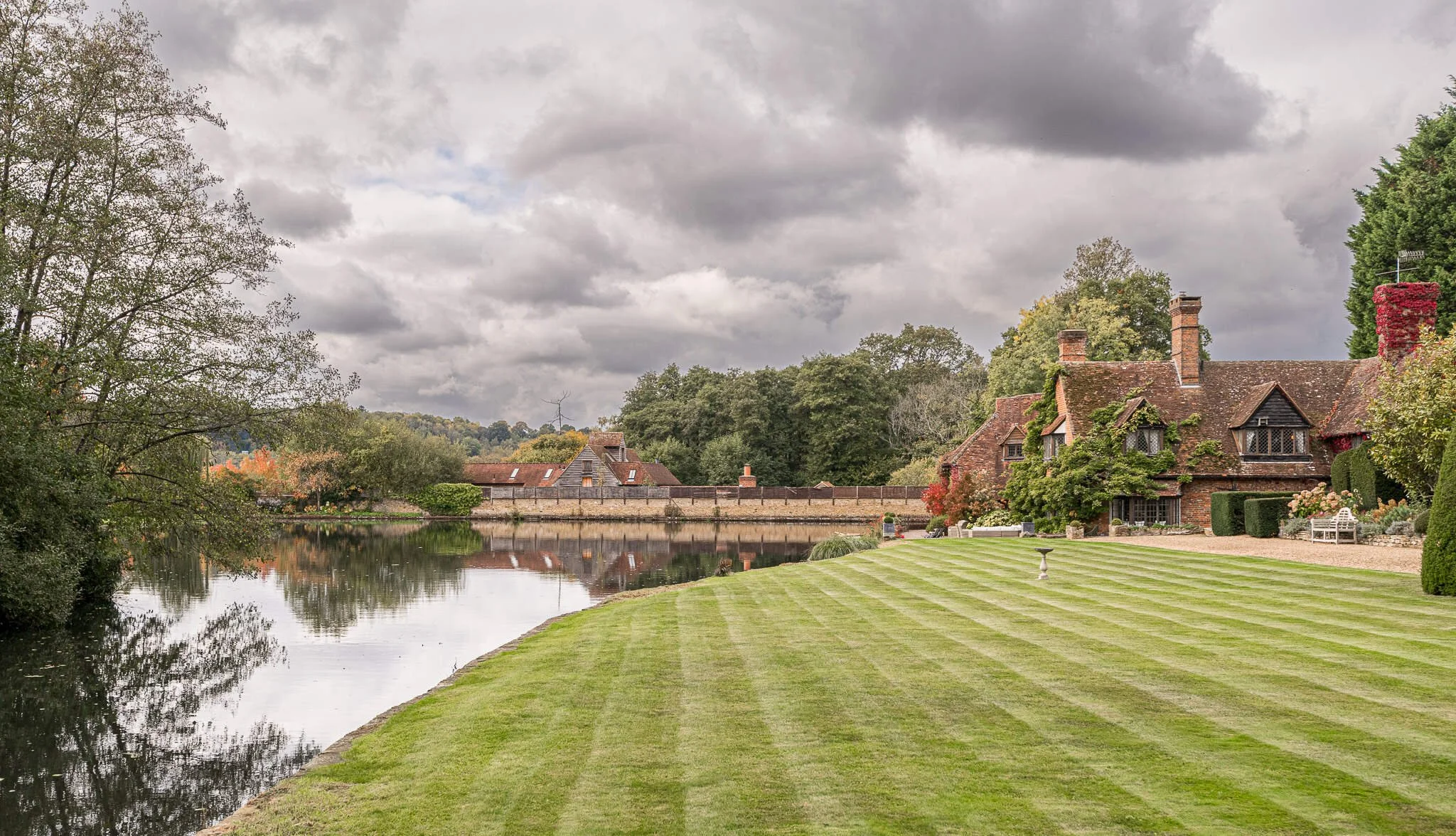 surrey-15-century-country-house-film-photo-shoot-hire-lake-lawns.jpg