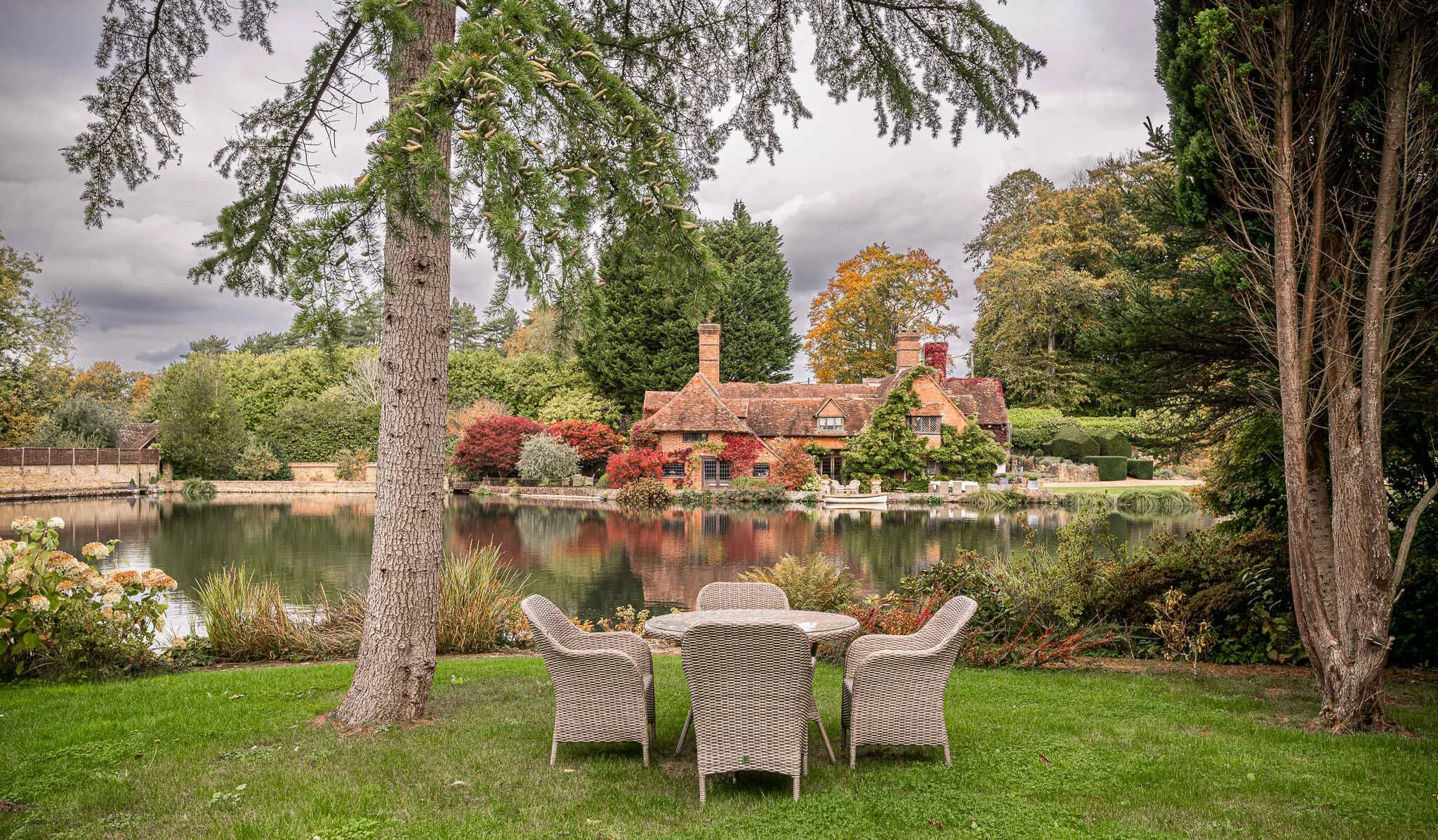 surrey-15-century-country-house-film-photo-shoot-hire-lake-side-chairs.jpg