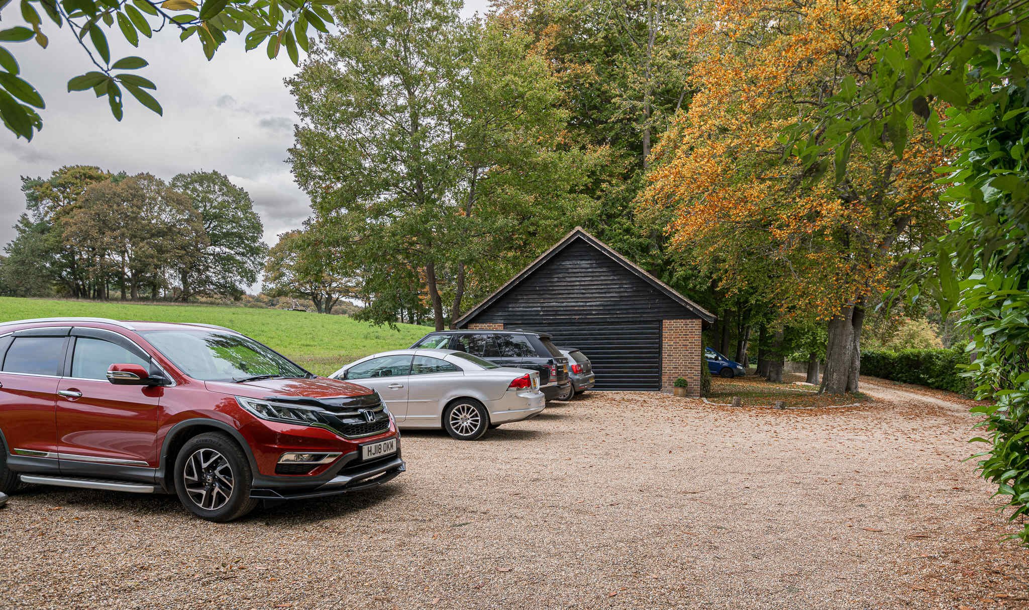 surrey-15-century-country-house-film-photo-shoot-hire-parking-gravel-drive-garage.jpg