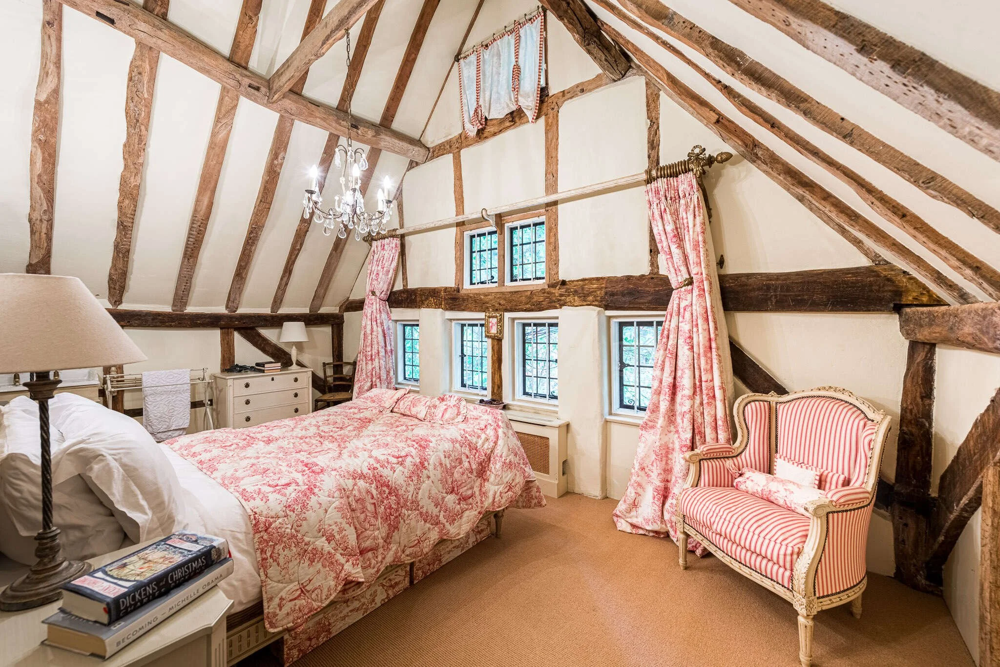 surrey-15-century-country-house-film-photo-shoot-hire-pink-patterend-bedroom.jpg