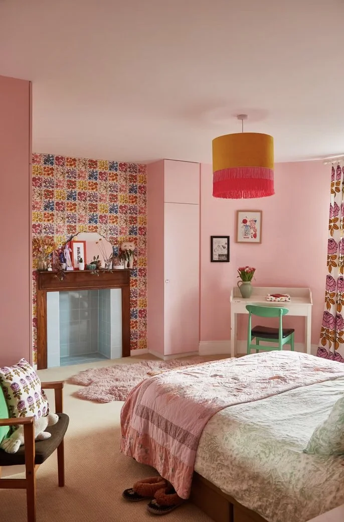london-kitsch-wes-anderson-apartment-film-photo-shoot-location-hire-pink-barbiecore-bedroom.jpg