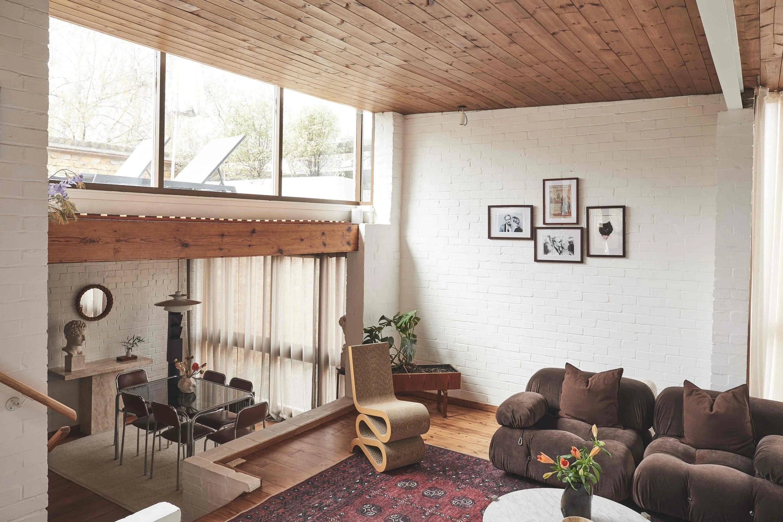 london-retro-mid-century-photo-film-shoot-location-modern-1960s-open-plan-living.jpg