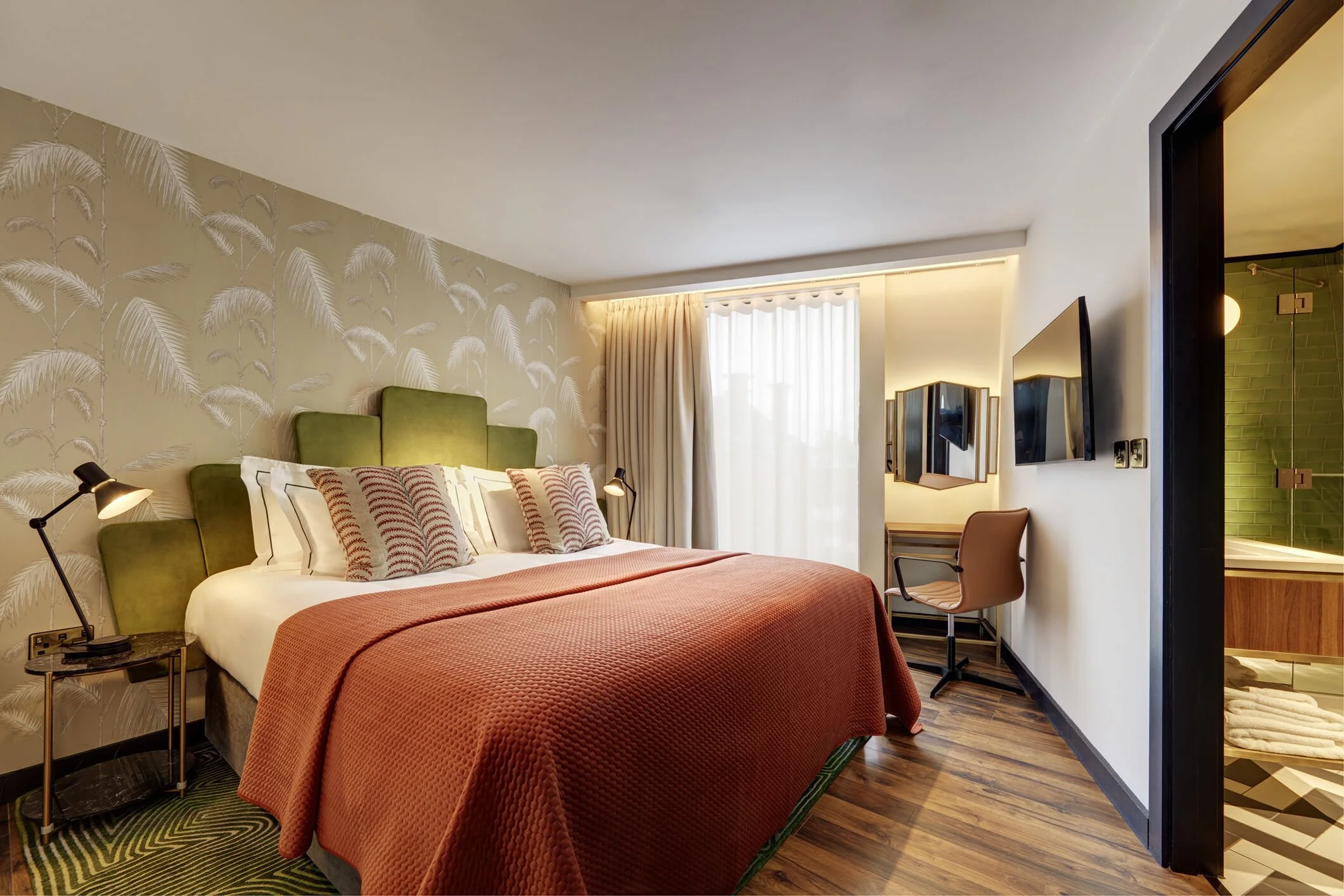 london-period-art-deco-town-hall-film-photo-shoot-event-location-unique-venue-hire-bedroom.jpg