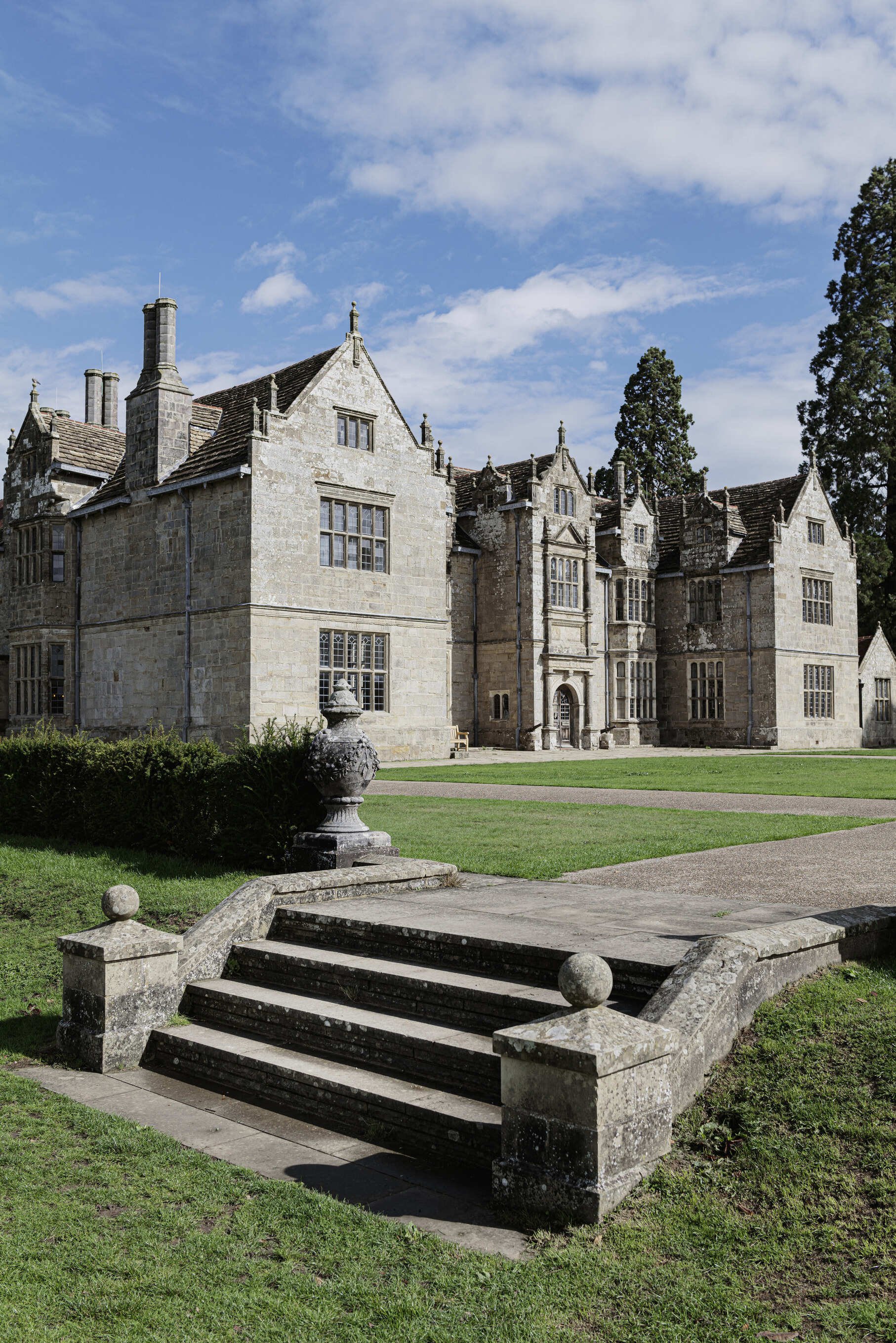 sussex-period-elizabethan-mansion-film-photo-shoot-location-unique-venue-hire-facade.jpg