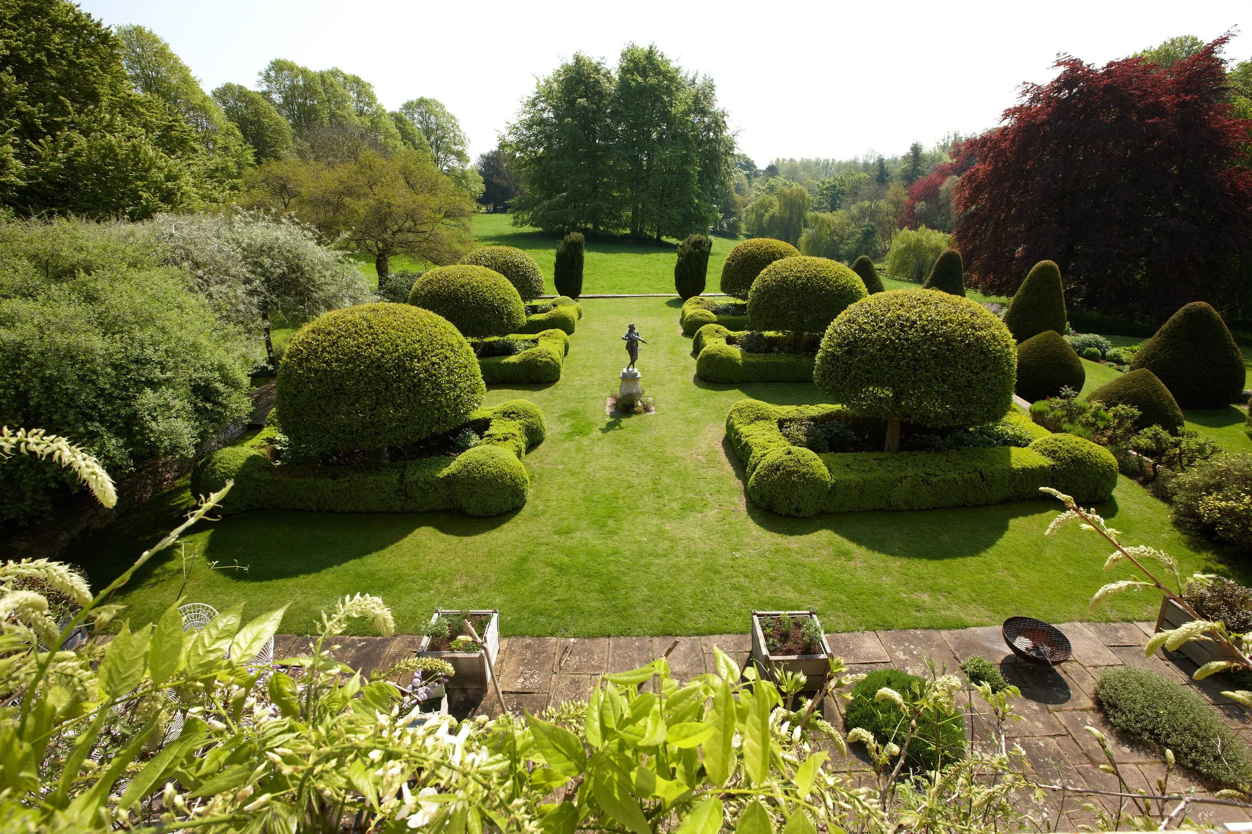 cotswolds-period-manor-house-film-photo-shoot-event-location-unique-venue-hire-terrace-garden-view.jpg