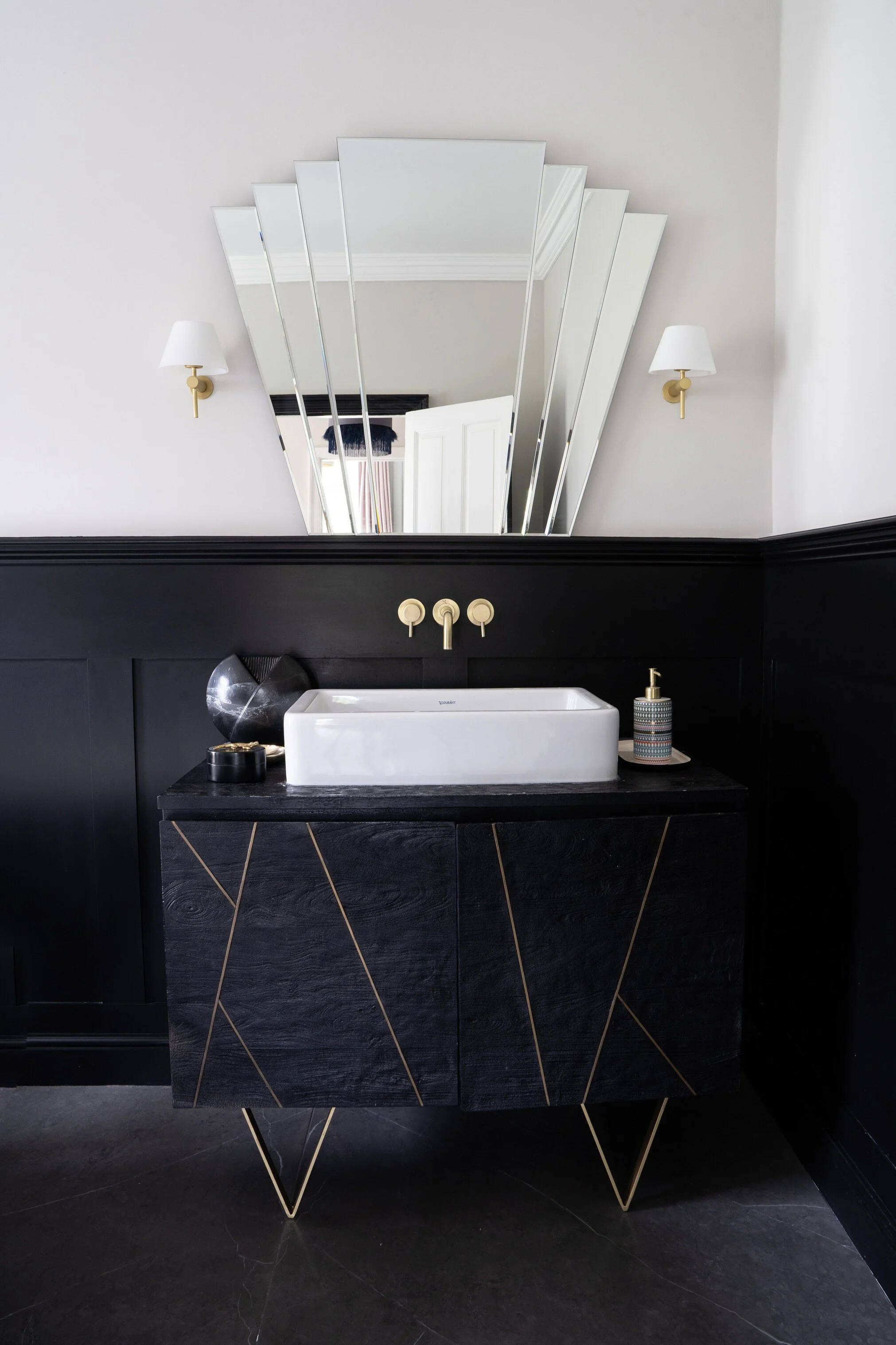 cambridgeshire-period-manor-house-film-photo-shoot-event-location-unique-venue-hire-art-deco-mirror.jpg