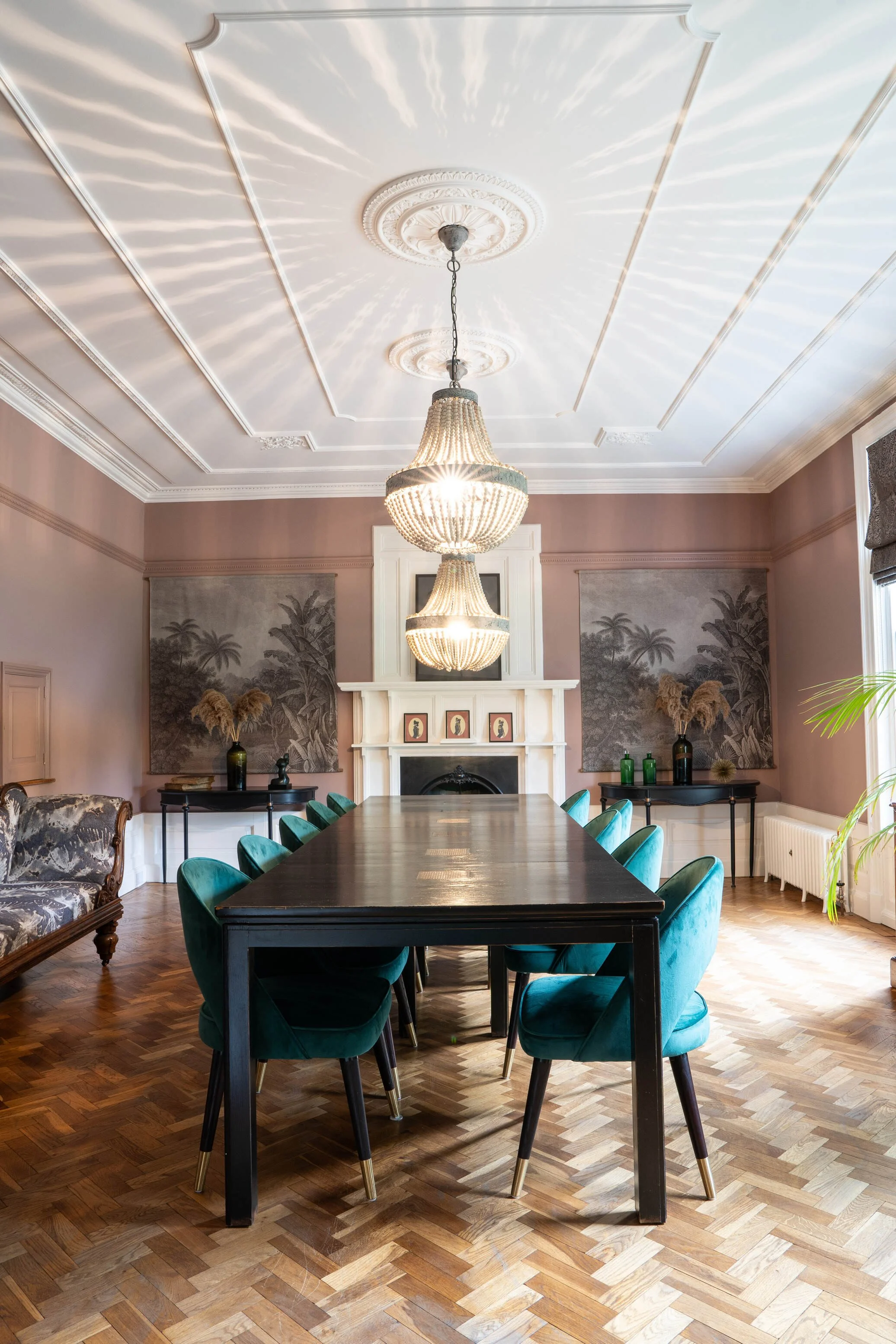 cambridgeshire-period-manor-house-film-photo-shoot-event-location-unique-venue-hire-dining-room-ceiling.jpg