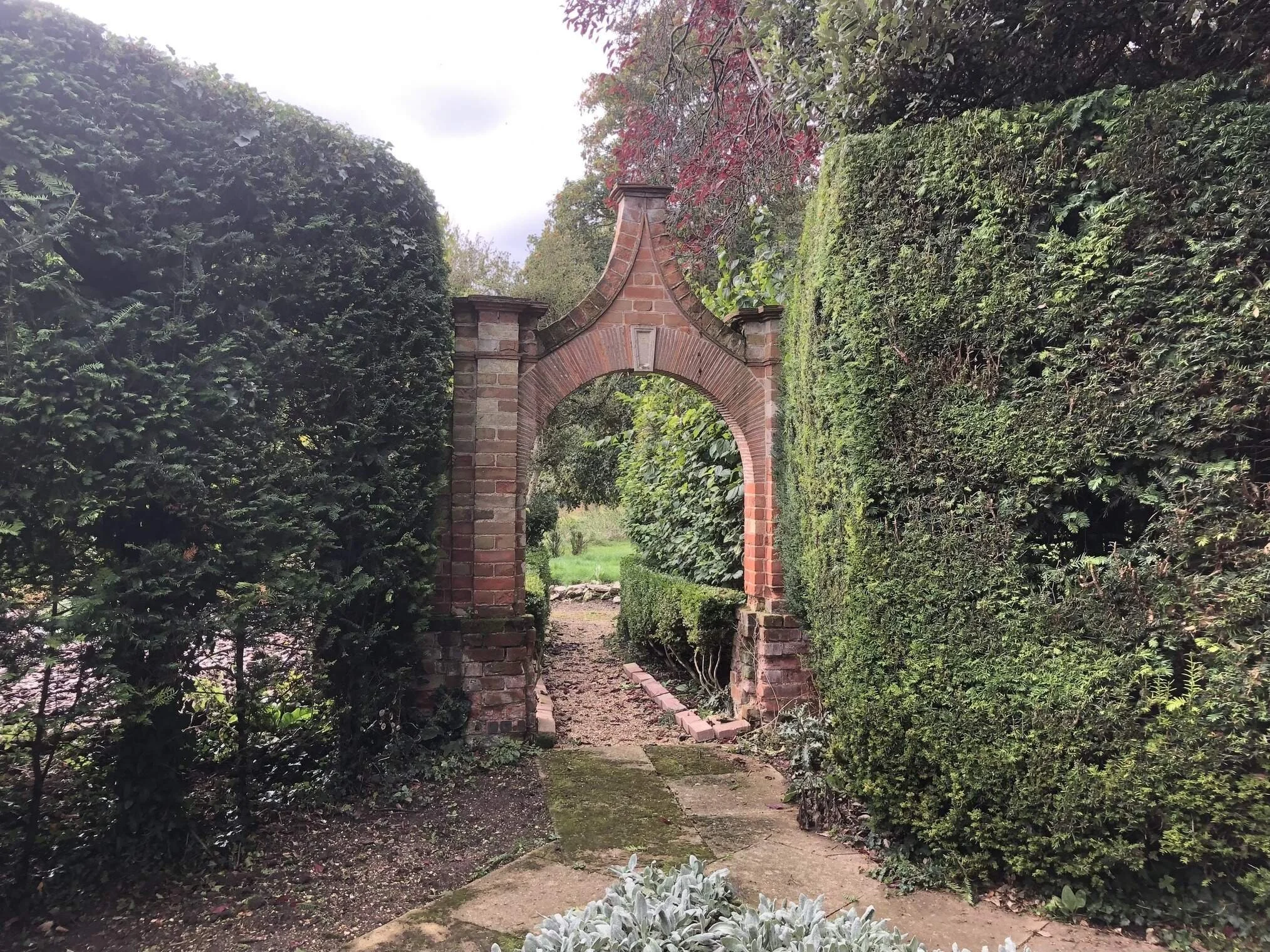 cambridgeshire-period-manor-house-film-photo-shoot-event-location-unique-venue-hire-garden-archway.jpg