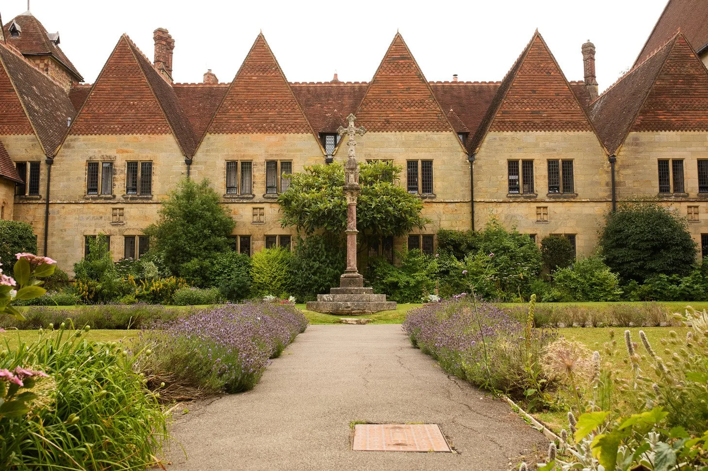 west-sussex-period-convent-film-photo-shoot-location-unique-venue-hire-formal-gardens-statue.jpg