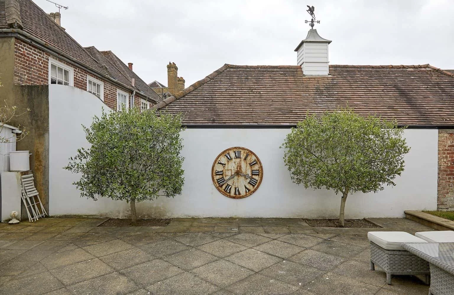 surrey-historic-period-georgian-house-film-photo-shoot-location-unique-venue-event-hire-garden-clock.jpg
