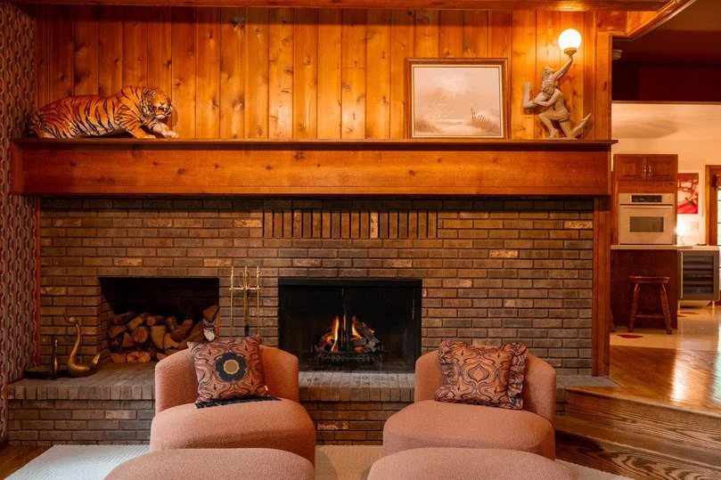 michigan-usa-kitsch-mid-century-house-film-photo-shoot-location-unique-venue-hire-livingroom-fire.jpg