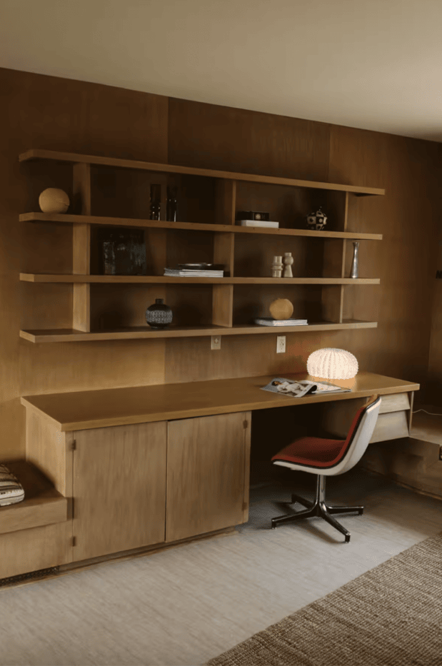 wisconsin-usa-retro-1960s-photo-film-shoot-location-modern-office-shelves.png