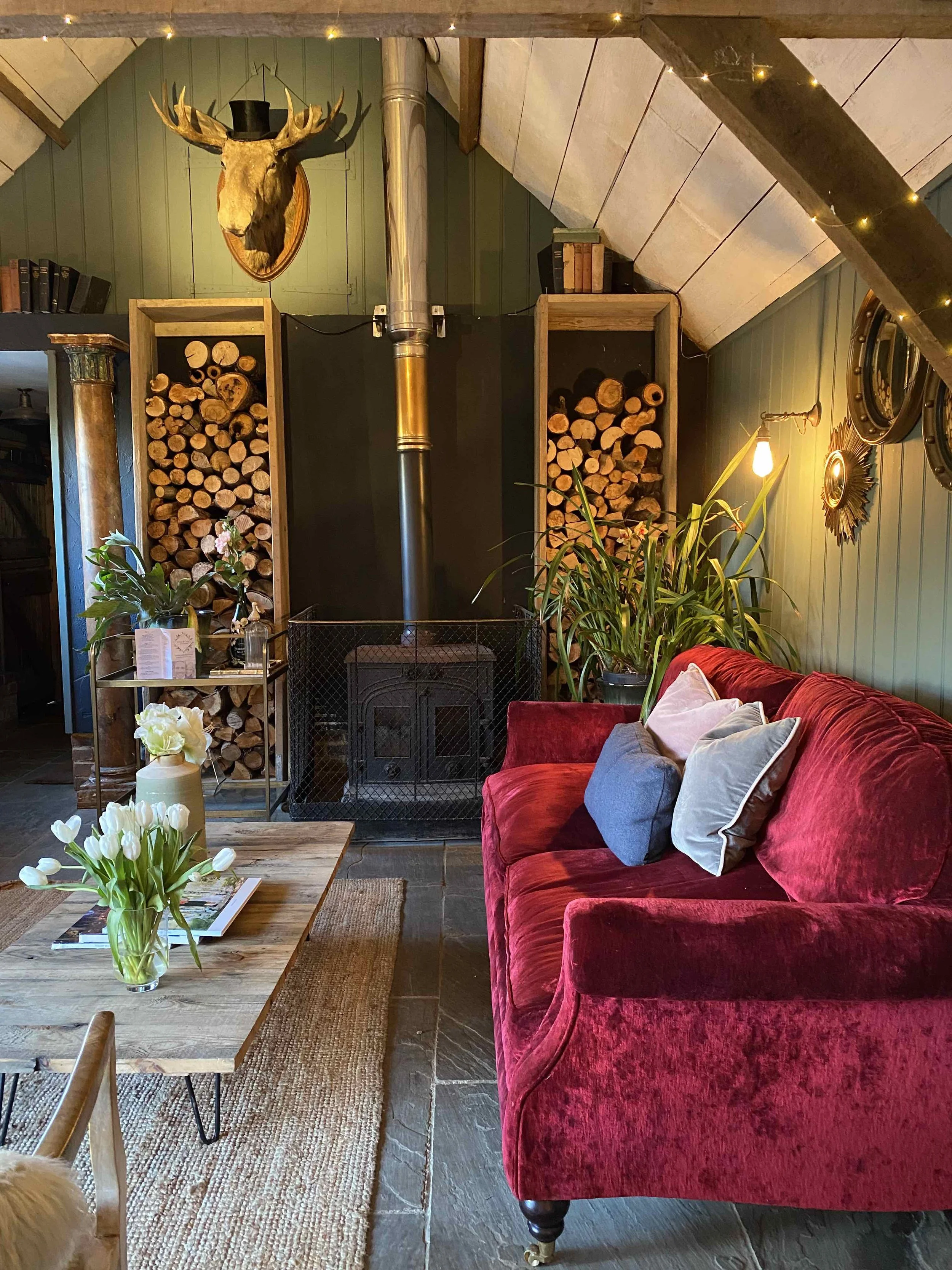 kent-historic-period-manor-house-film-photo-shoot-event-location-unique-venue-hire-lodge-barn.jpg