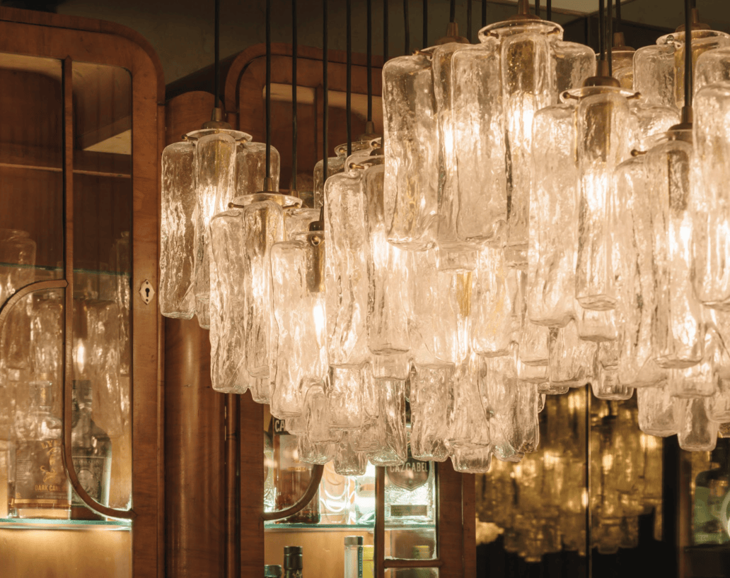 london-kings-cross-six-storey-multi-studio-venue-club-roof-terrace-film-photo-shoot-events-location-unique-venue-hire-chandelier-lighting.png