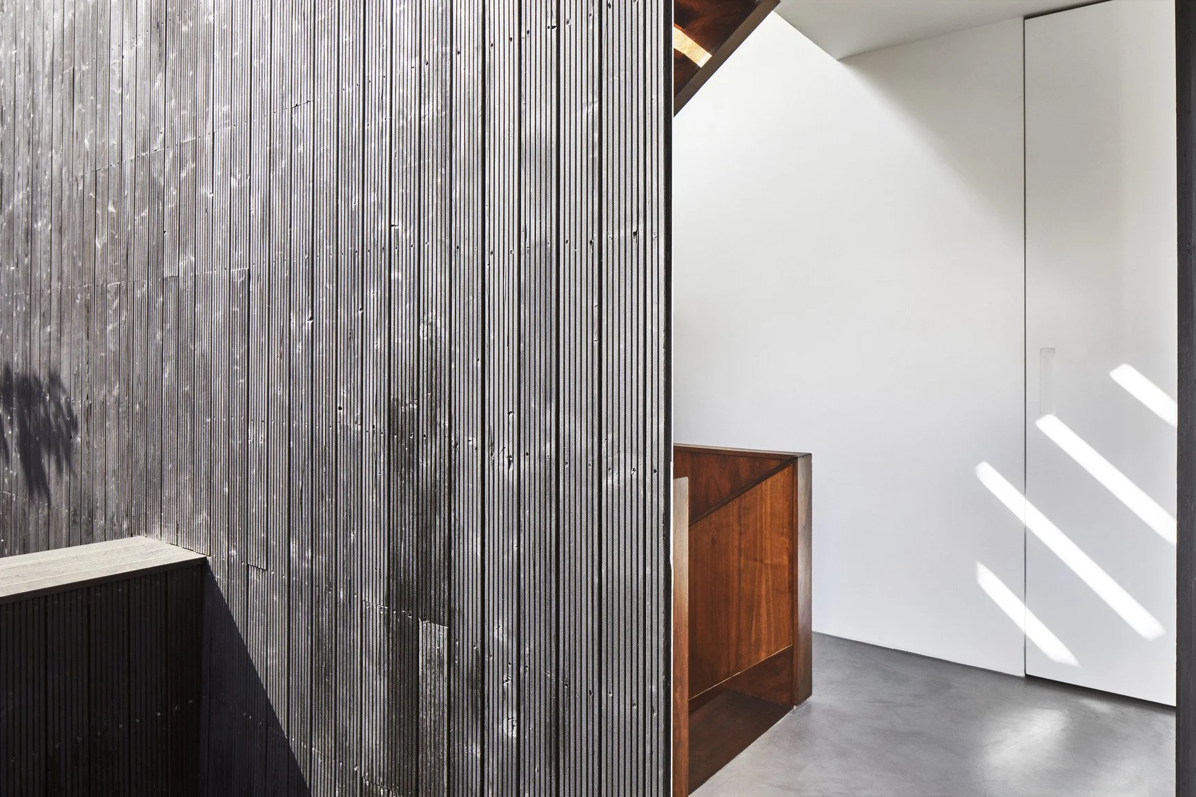 london-minimalist-timber-clad-modern-house-film-photo-shoot-location-unique-venue-hire-black-weather-boarding (1).jpg