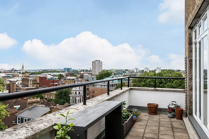 london-florin-court-art-deco-penthouse-apartment-balcony-.jpg