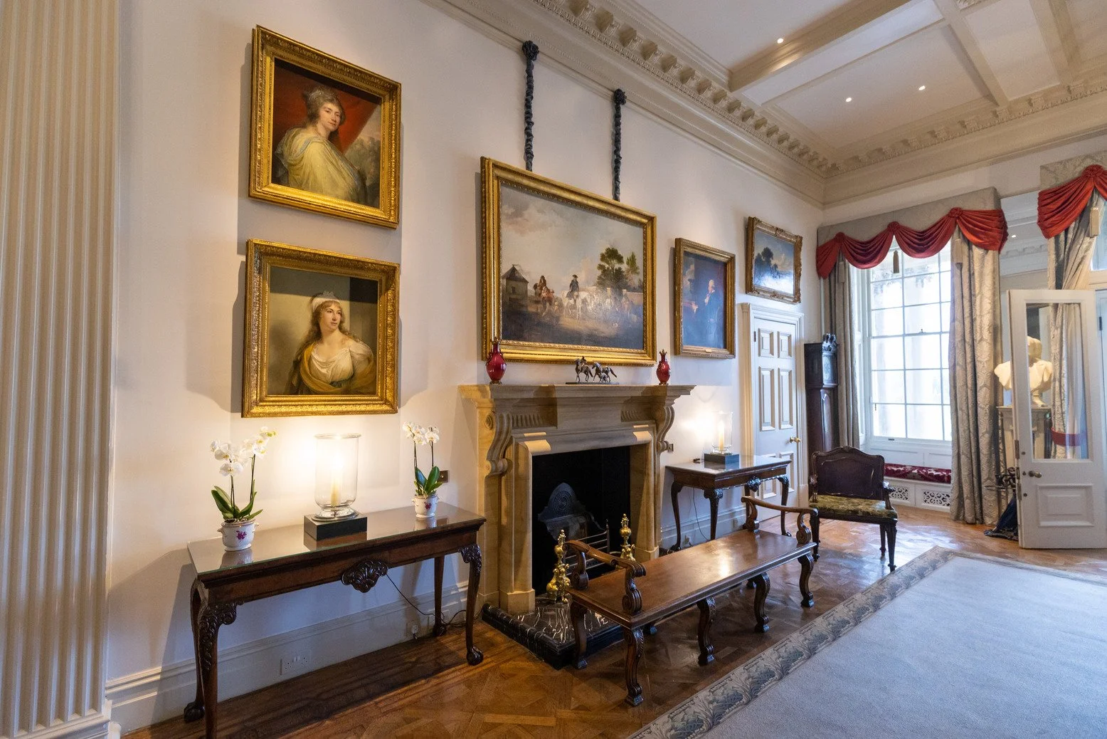hampshire-edwardian-country-mansion-period-film-photo-shoot-event-venue-hire-fireplace.jpg
