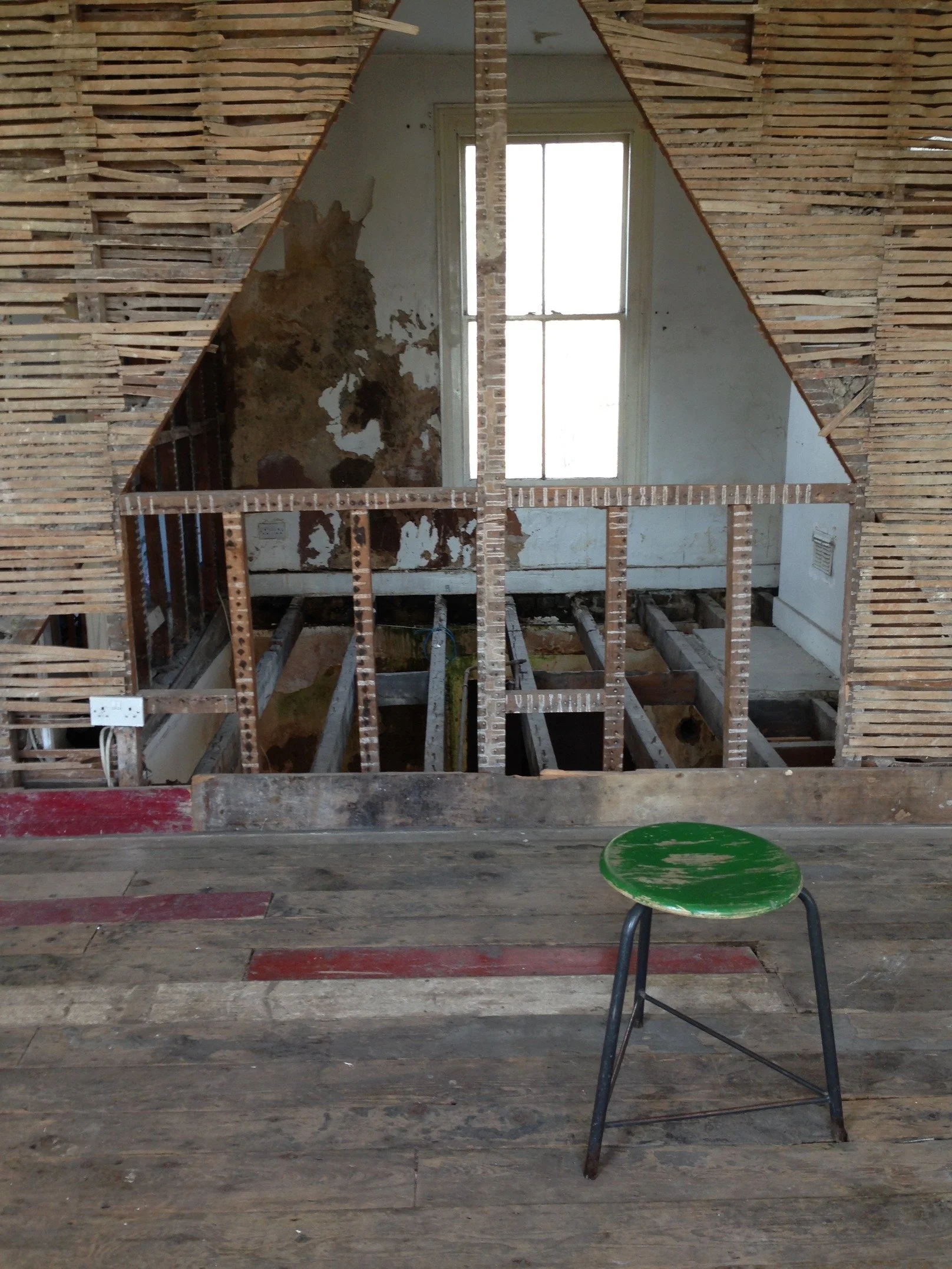 london-dilapidated-victorian-property-double-height-location-film-photo-shoot-hire-attic-exposed-wood.jpg