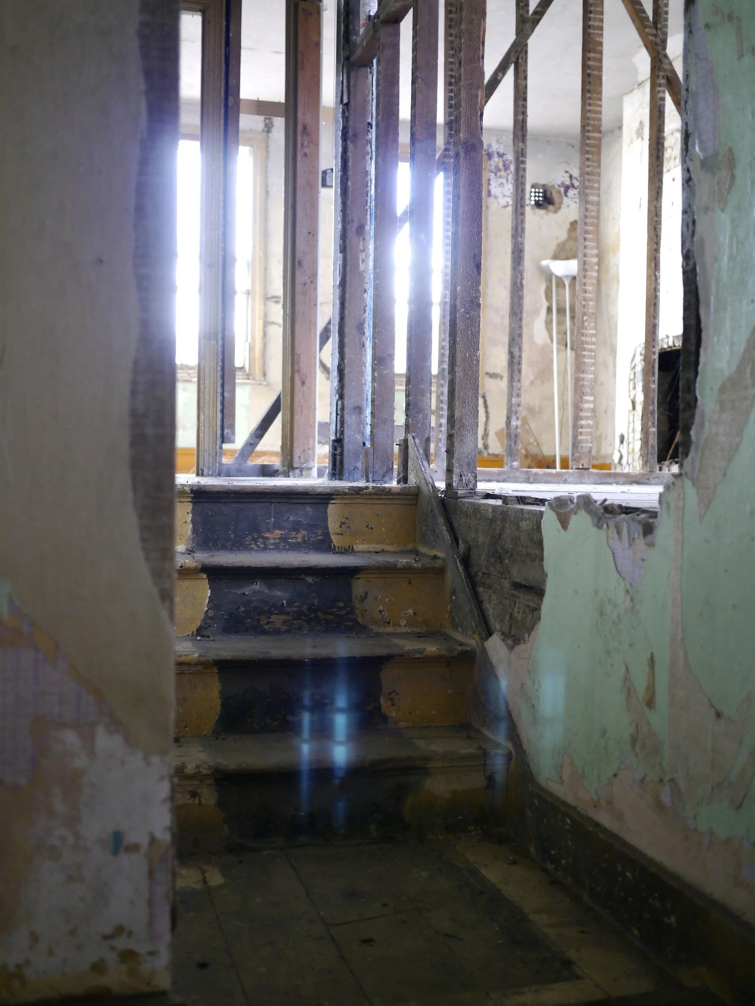 london-dilapidated-victorian-property-double-height-location-film-photo-shoot-hire-stairway-exposed-beams.jpg