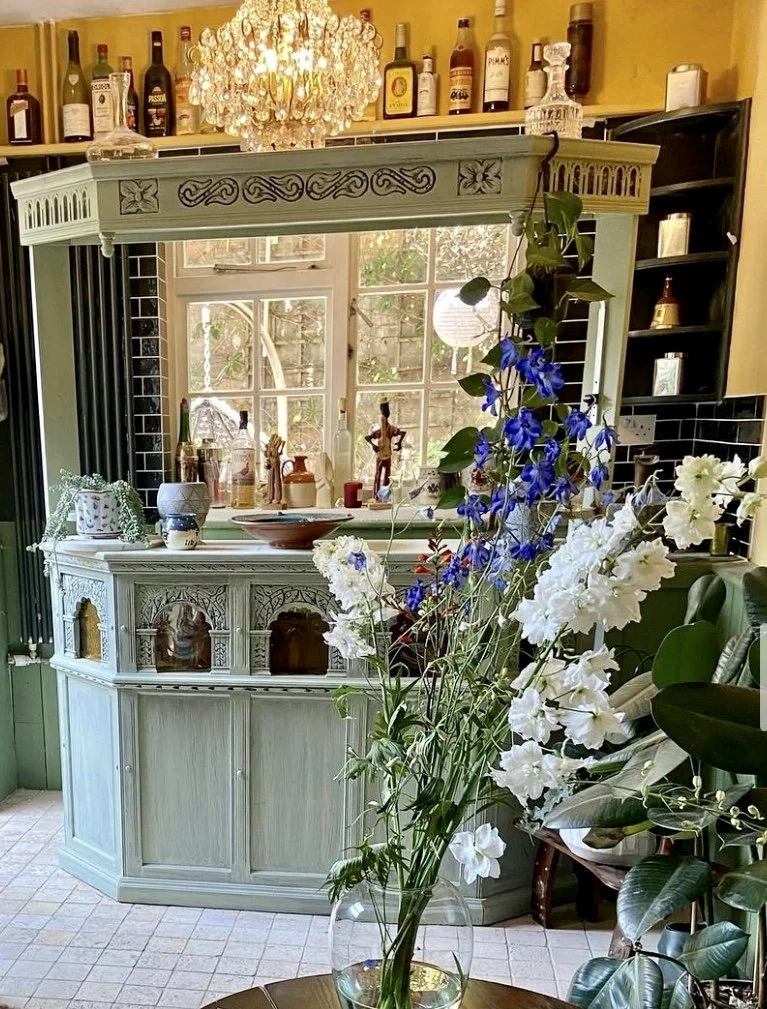 london-historic-georgian-townhouse-estate-film-photo-shoot-location-hire-home-bar.jpg