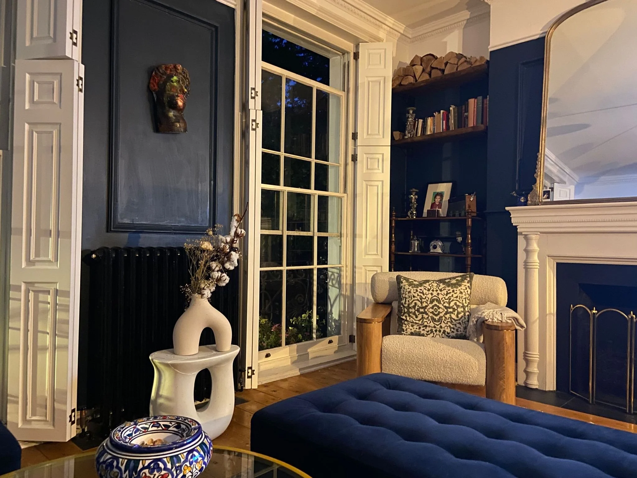 london-historic-georgian-townhouse-estate-film-photo-shoot-location-hire-sash-living-room.JPG