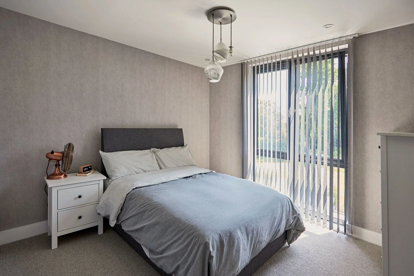 surrey-contemporary-luxury-residence-film-photo-shoot-events-location-hire-grey-double-bed.jpg