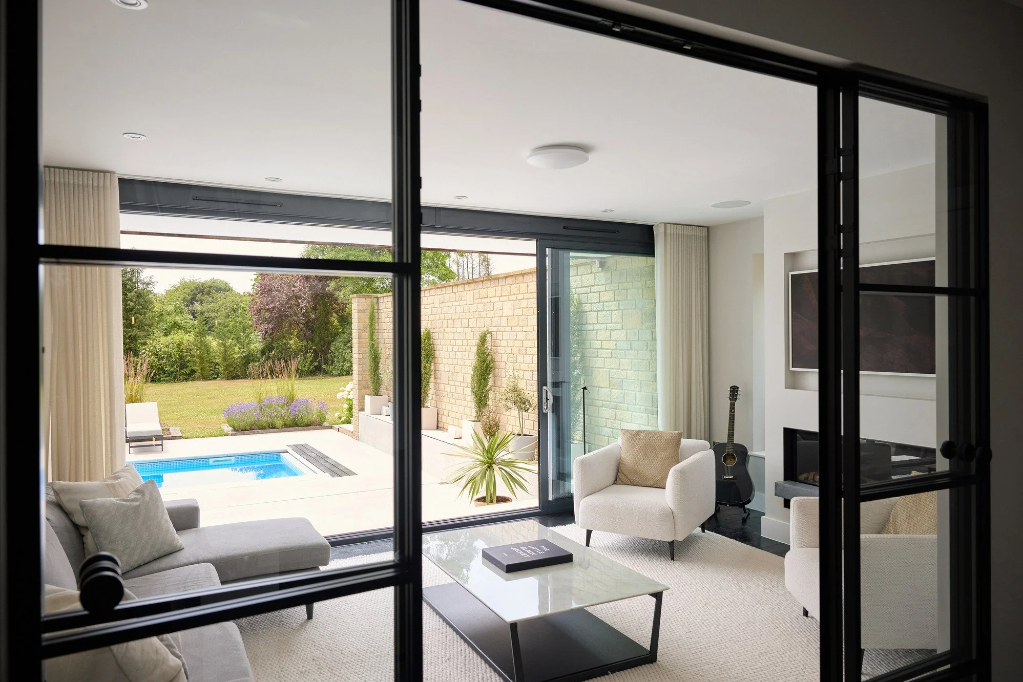 surrey-contemporary-luxury-residence-film-photo-shoot-events-location-hire-lounge.jpg