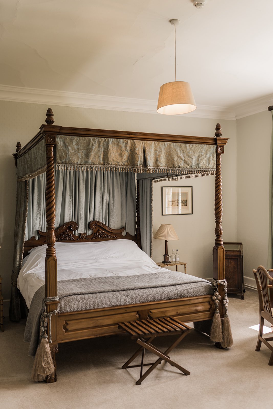 west-sussex-historic-tudor-revival-victorian-country-house-residence-events-film-photo-shoot-location-hire-four-poster-bed.jpg