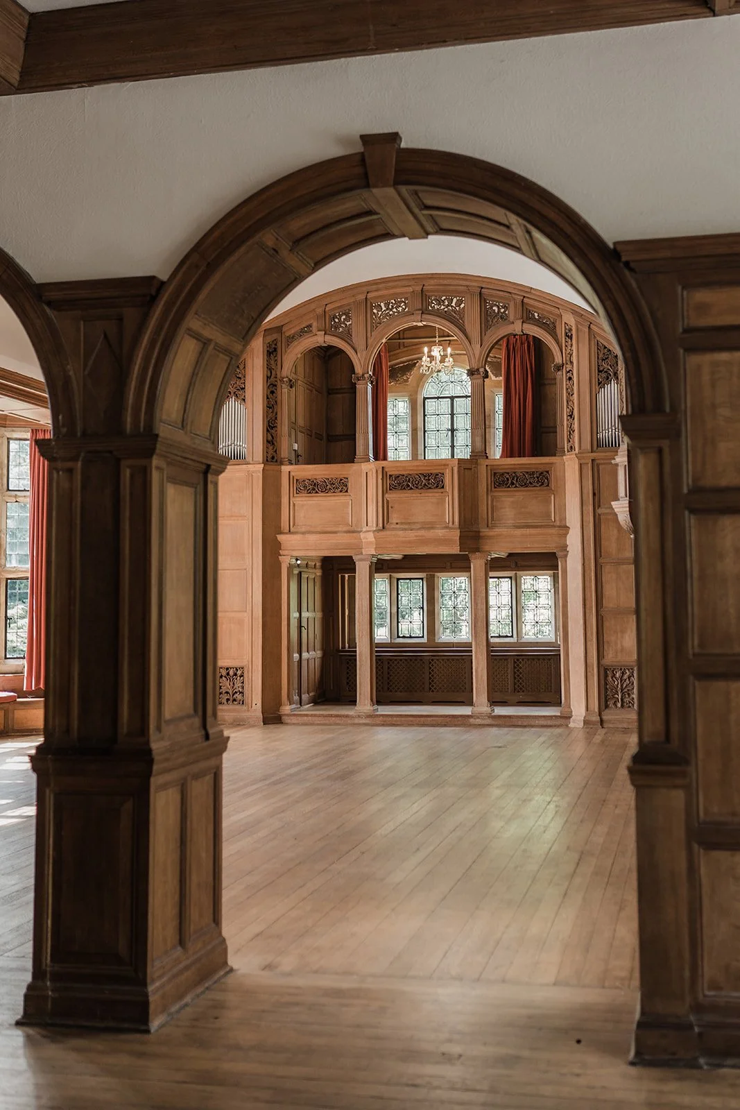 west-sussex-historic-tudor-revival-victorian-country-house-residence-events-film-photo-shoot-location-hire-grand-hall.jpg