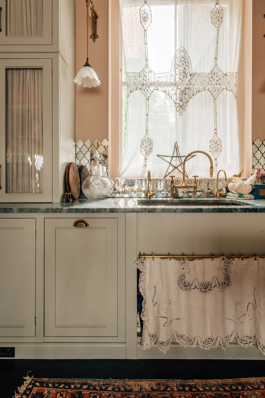 london-victorian-apartment-vintage-inspired-interior-design-film-photo-shoot-location-hire-kitchen-sink.jpg