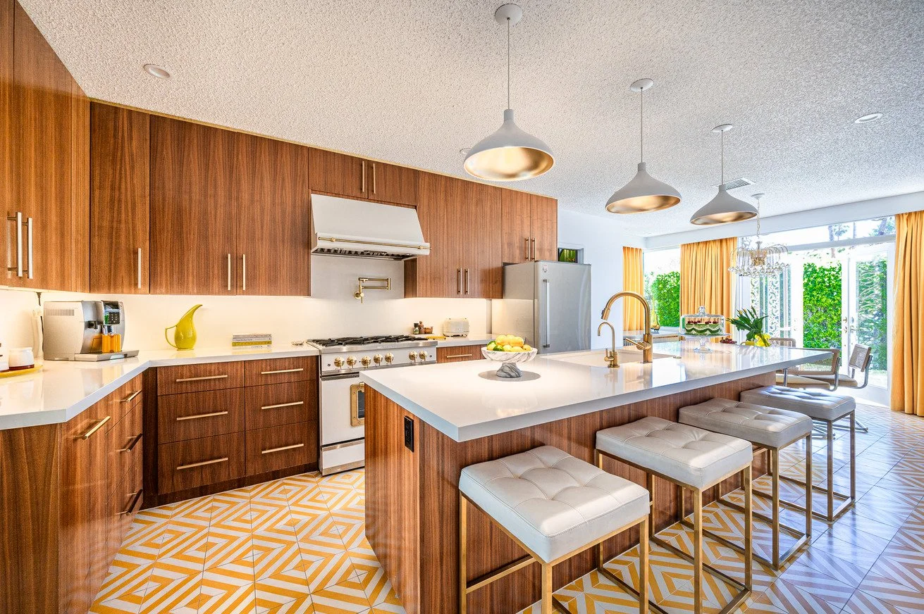 california-mid-century-modern-time-capsule-film-photo-shoot-location-hire-breakfast-bar.jpg