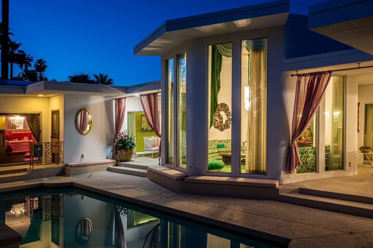 california-mid-century-modern-time-capsule-film-photo-shoot-location-hire-columns-facade.jpg