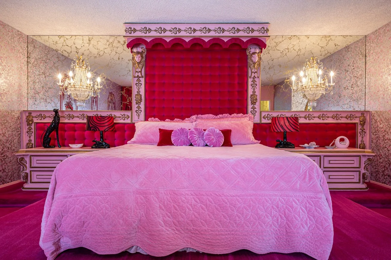 california-mid-century-modern-time-capsule-film-photo-shoot-location-hire-pink-bedroom-suite.jpg