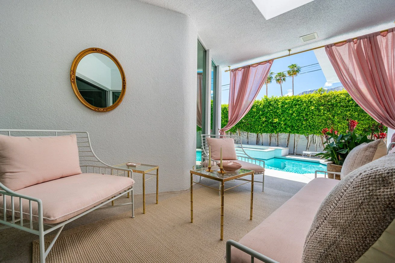 california-mid-century-modern-time-capsule-film-photo-shoot-location-hire-sitting-room.jpg